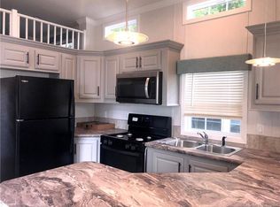 306 Old Colchester Rd #8, Salem, CT 06420