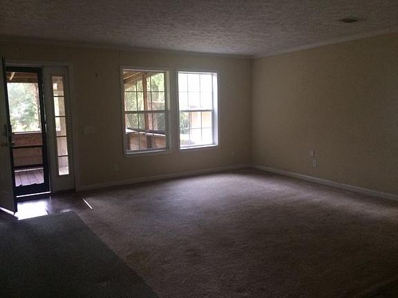 2nd image of 25018 Luke St