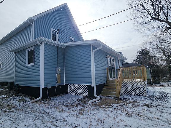 5th image of 513 S Washington St