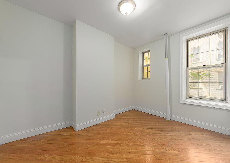 1st image of 266 Washington Ave #22