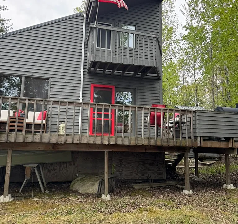 611 Circle Dr