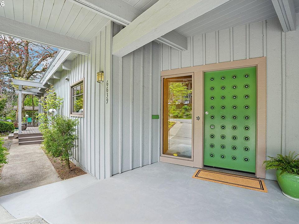 6639 SE Yamhill Ct, Portland, OR 97215 | Zillow