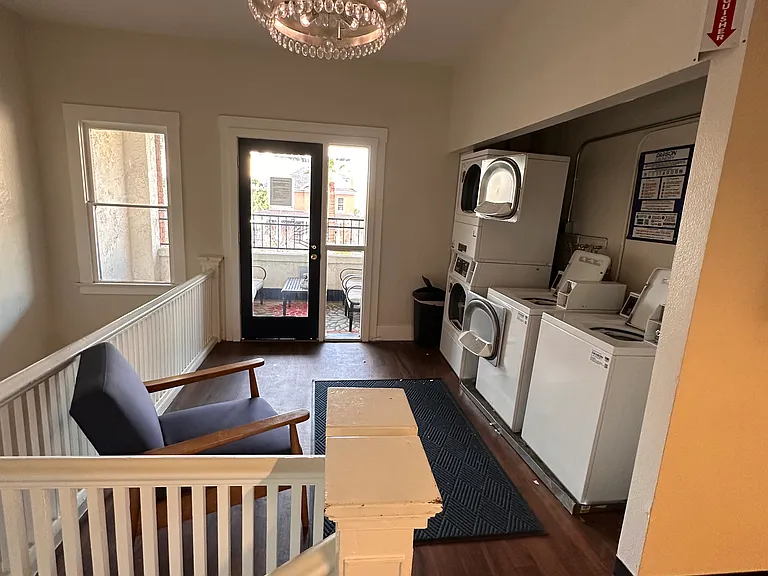 845 N 2nd Ave #1H — Photo 9