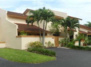 11637 SW 90th Ter, Miami, FL 33176