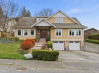 543 Connaught Dr, Delta, BC V4M 3X7