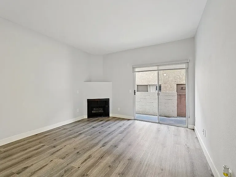 Sylvan Apartments — Photo 10