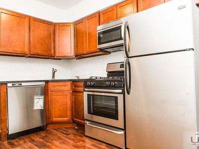 1405 E 100th St, Brooklyn, NY, 11236
