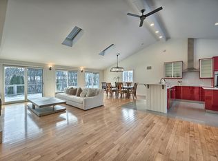 12 W Christopher Ct, Hummelstown, PA 17036