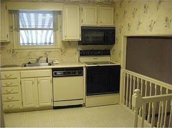 2nd image of 124 Lammert Dr