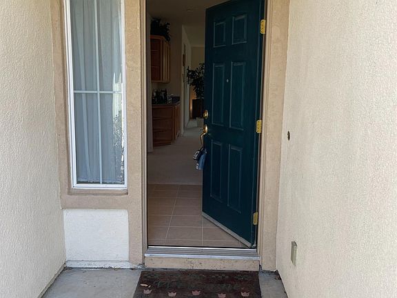 5th image of 329 Canyon Spring Drive