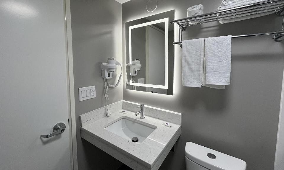 1st image of 3919 11th St #251