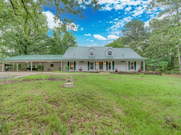 1124 Johnson Rd, Doyline, LA 71023