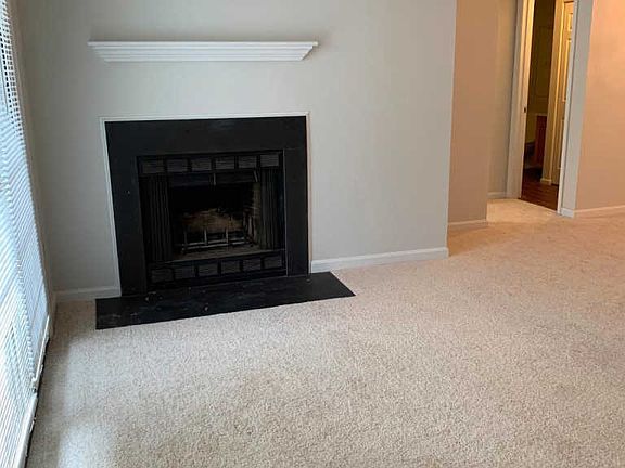 4th image of 5703 Shadwell Ct Unit 18