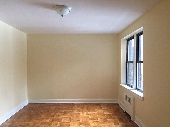 2nd image of 70 Parkway N APT 2F