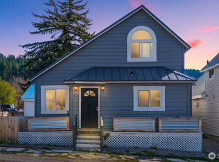 309 N 2nd St, Roslyn, WA 98941