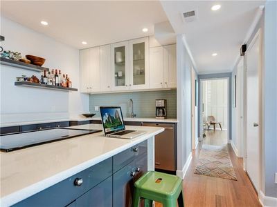 1801 Lavaca St APT 6K, Austin, TX, 78701