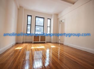 140 E 46th St APT 2B, New York, NY 10017