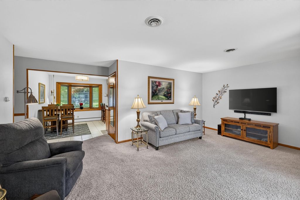 1610 Homberg Ln, Madison, WI - More