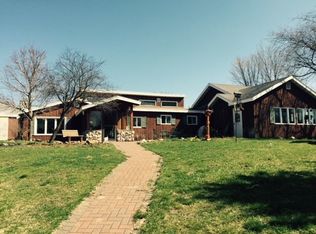 392 Town Hall Rd, Skandia, MI 49885