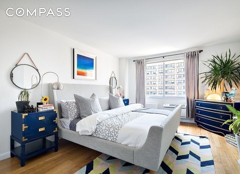 1st image of 95 W 95th St APT 18A