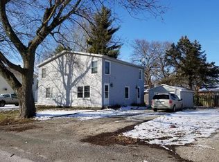 206 W Green St, Savoy, IL