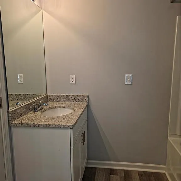430 Village Creek Dr #B — Photo 17