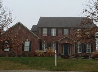 16457 Oak Manor Dr, Westfield, IN 46074