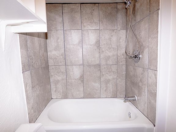 2nd image of 611 E Garden Ave APT A