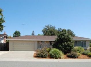 4554 Charleston Dr, Carmichael, CA 95608