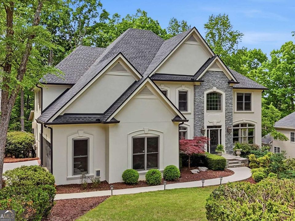 1st image of 630 Danas Ridge Dr