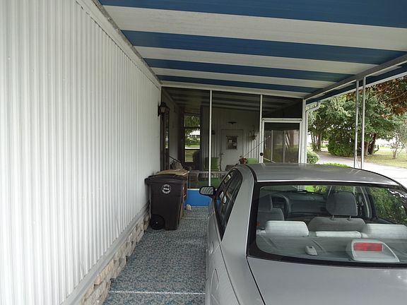 5th image of 3150 NE 36th Ave Lot 212