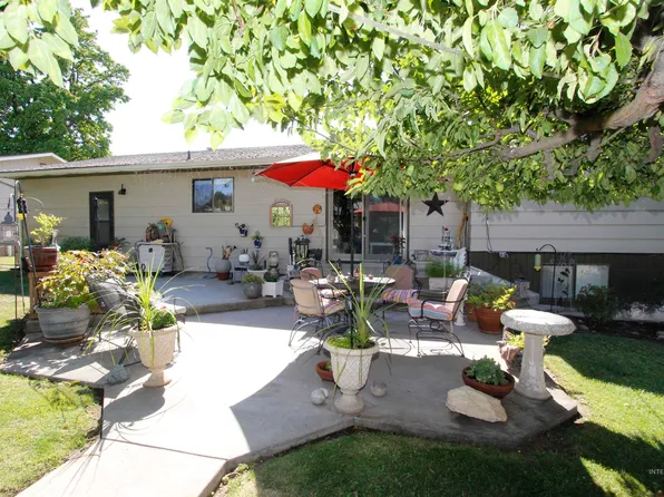 3115 6th St, Lewiston, ID 83501