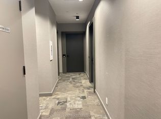 108 Peter St #5203, Toronto, ON M5V 0W2