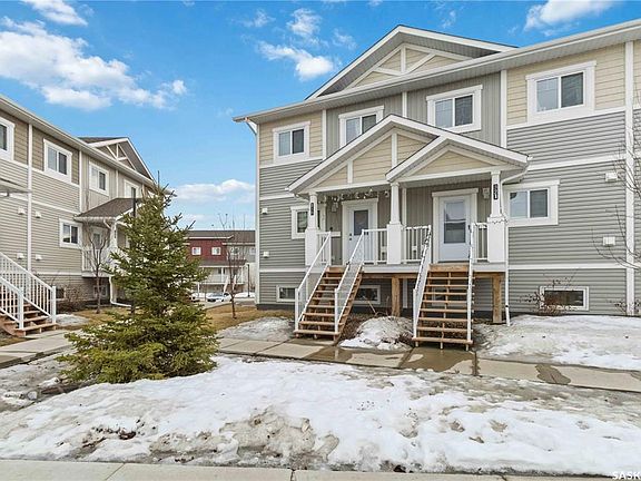 3rd image of UNIT 321-522 Cornish ROAD