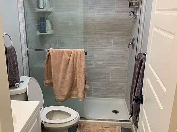 2nd image of 710 Leland Ave APT 2N