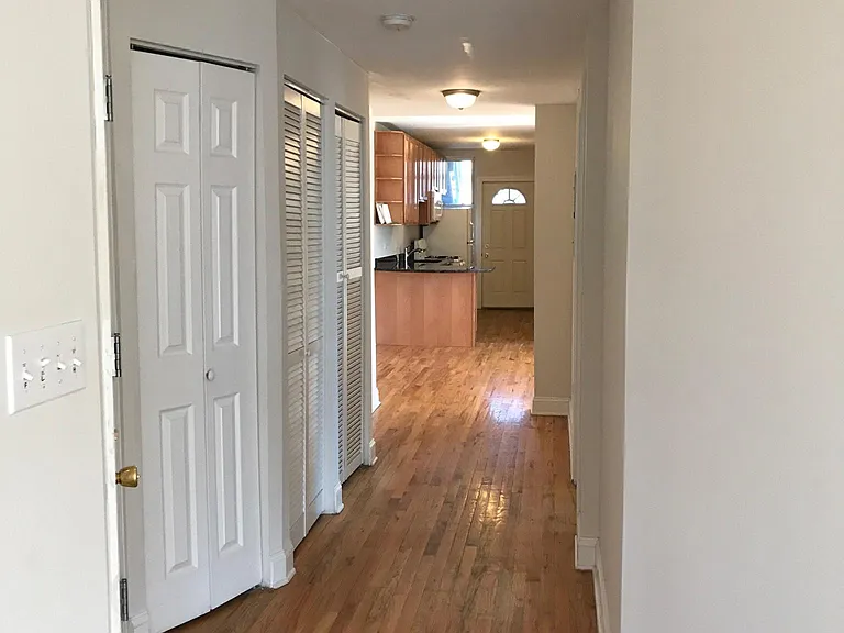 6151 N Hamilton Ave #2 — Photo 5