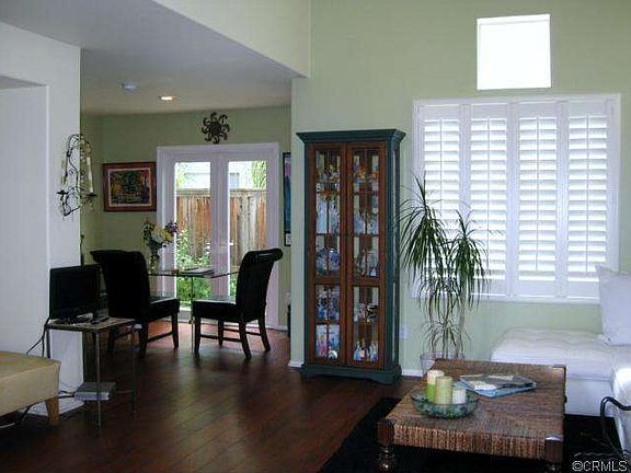 3rd image of 14 Sherrelwood Ct
