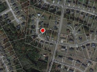 158 Hobson Ct, Raeford, NC 28376