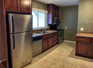 510 N Oak St, Eldon, MO 65026