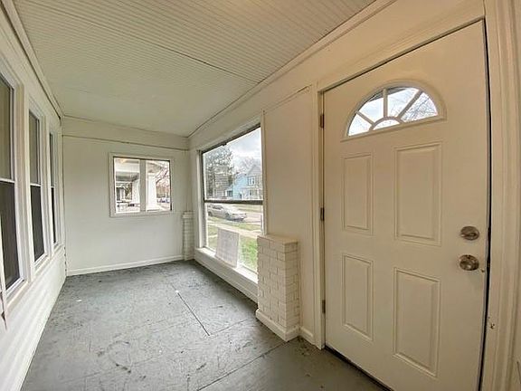 2nd image of 1536 Briarwood Ave