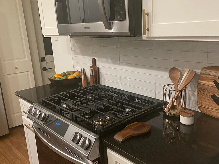 215 N Ridgewood Dr — Photo 25