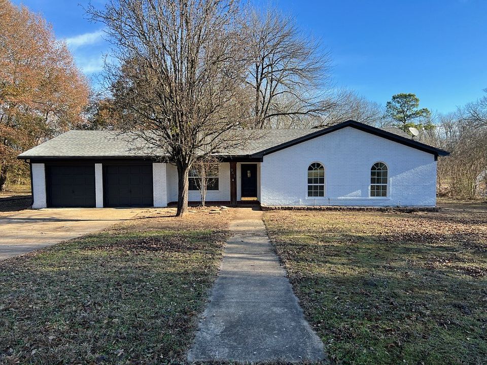 1st image of 945 Paradise Dr