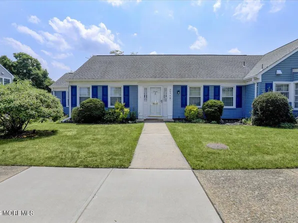 203 Rossmoor Drive #203A, Monroe, NJ 08831