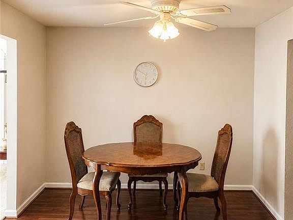 5th image of 1213 Lakeview Ct