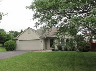 606 Eden Cir, Eagan, MN 55123