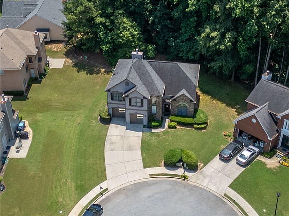 5th image of 3310 McClure Woods Ct