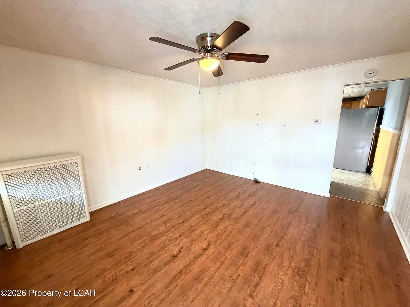 2 bed, 958 sqft, $1,300 — Photo 2
