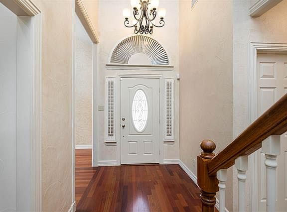 3rd image of 3476 Braes Meadow Dr