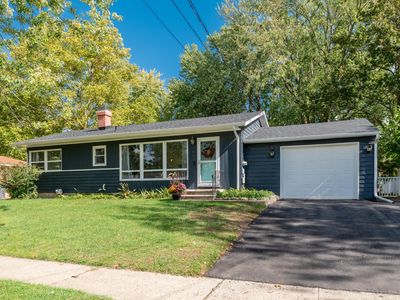 7403 Rockford St, Portage, MI, 49024