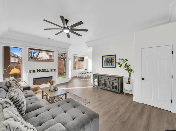 1854 W Stonebridge Dr #19, Saint George, UT 84770